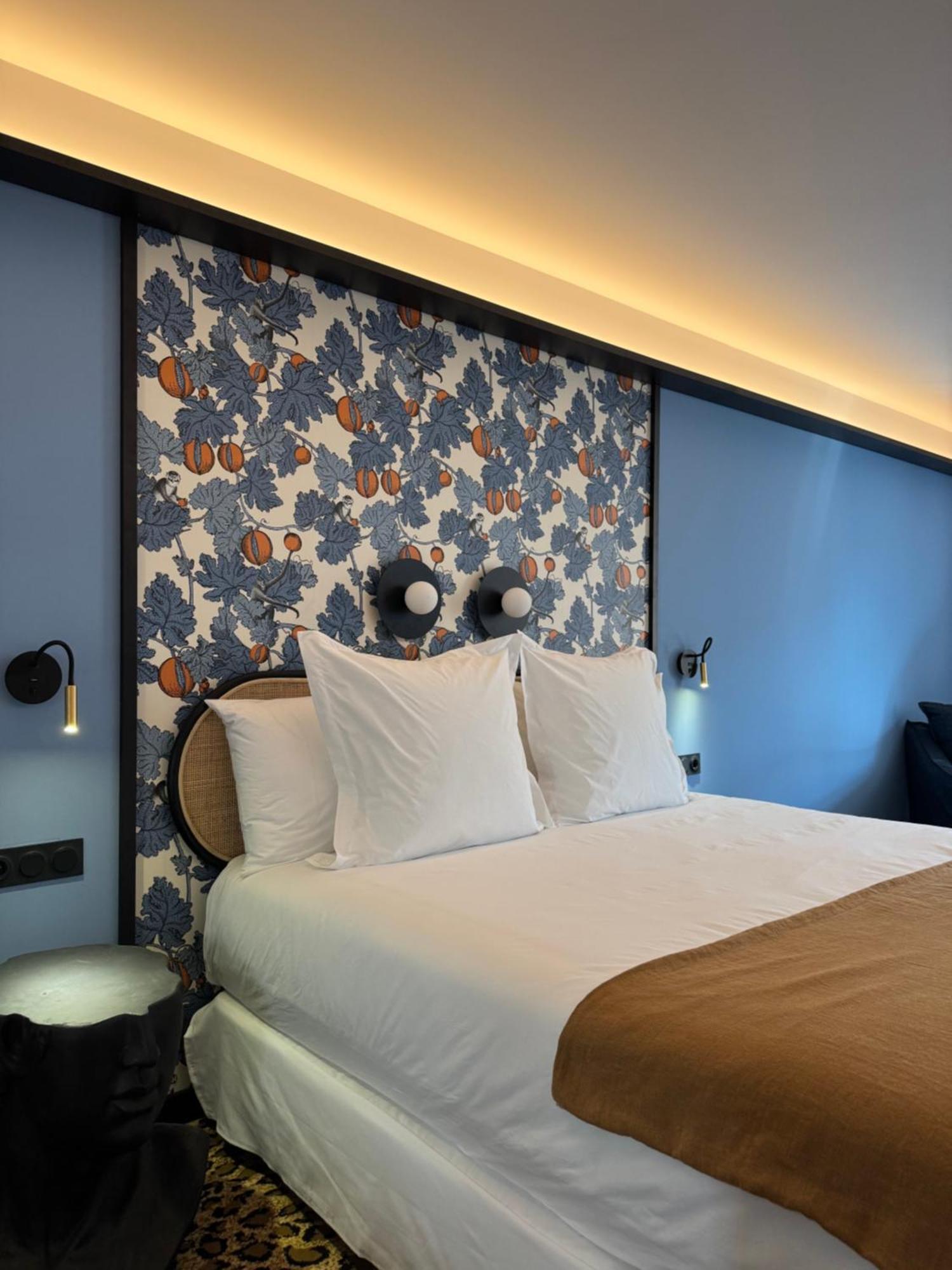 Hotel Divino & Apartments Figueres  Ngoại thất bức ảnh