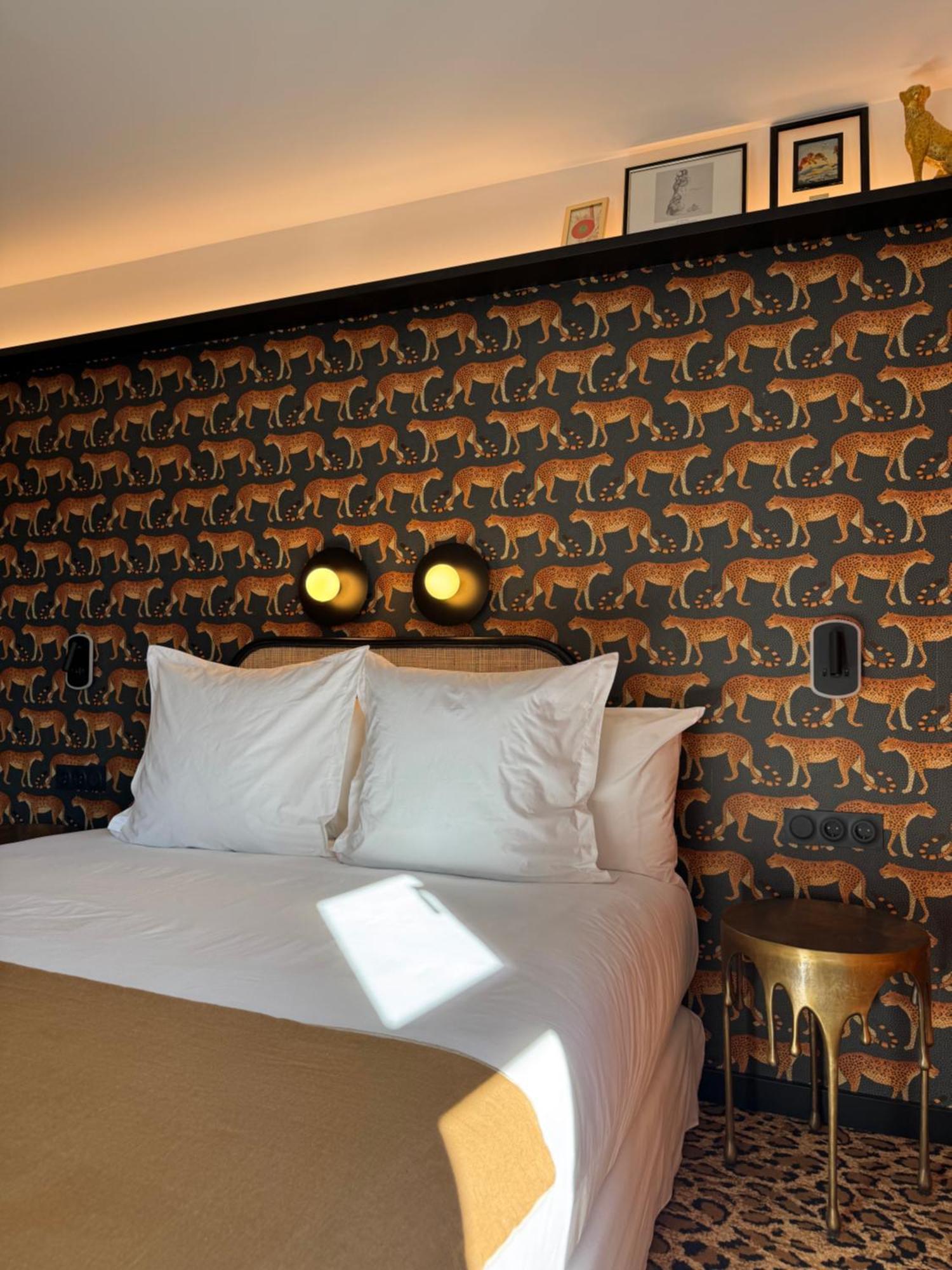 Hotel Divino & Apartments Figueres  Ngoại thất bức ảnh