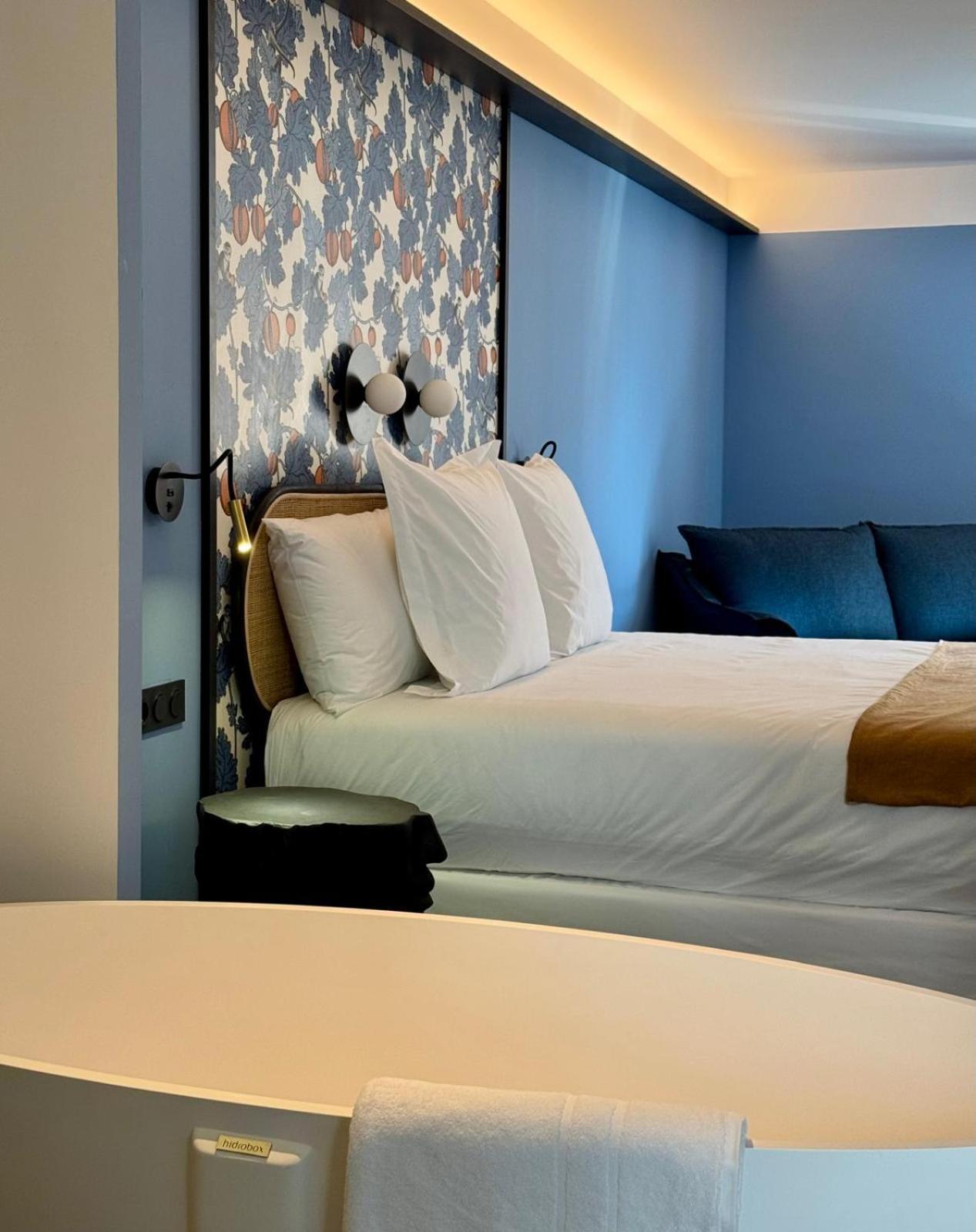 Hotel Divino & Apartments Figueres  Ngoại thất bức ảnh